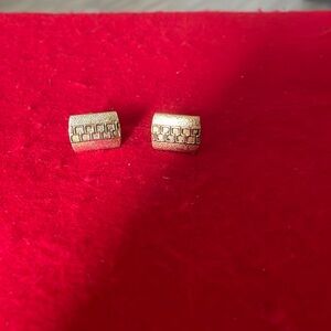 Men’s Rectangular Goldtone Textured Cufflinks w/ Two Rows of Grid Boxes